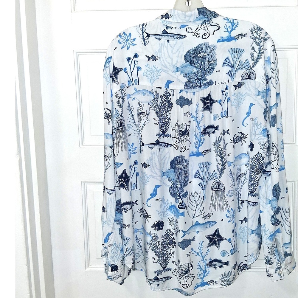 Jane + Delancey Womens Blue Sea Life Print Rayon Button Down Shirt Size Medium - Picture 2 of 16